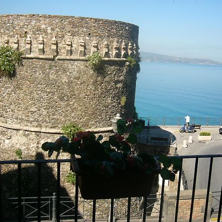 Murat Guesthouse Pizzo  Buitenkant foto