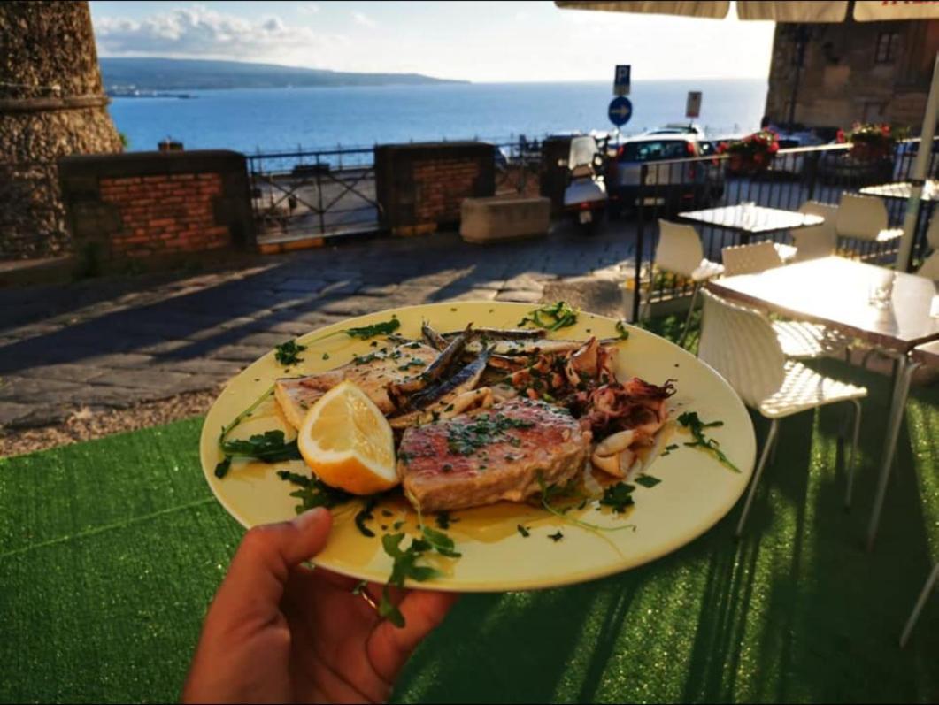 Murat Guesthouse Pizzo  Buitenkant foto
