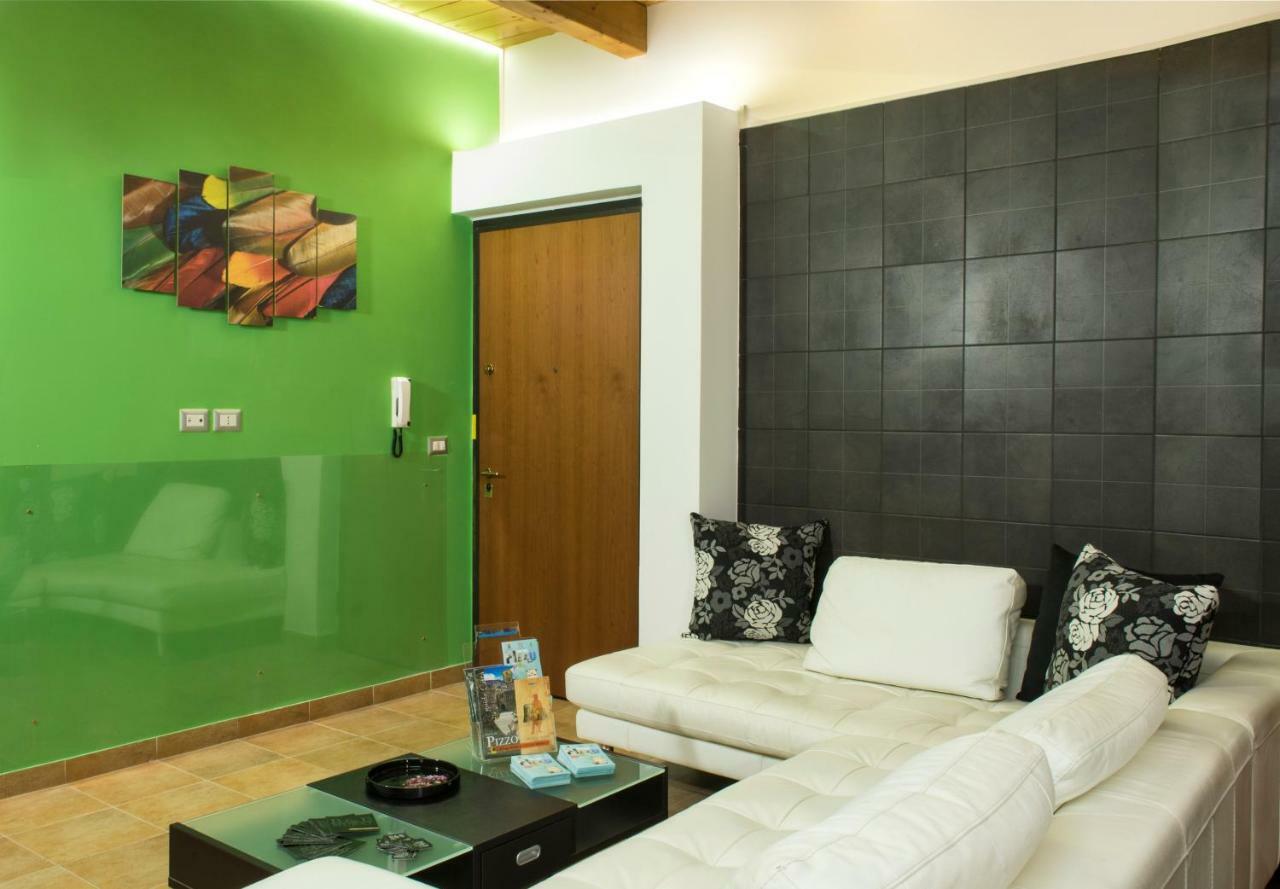 Murat Guesthouse Pizzo  Buitenkant foto
