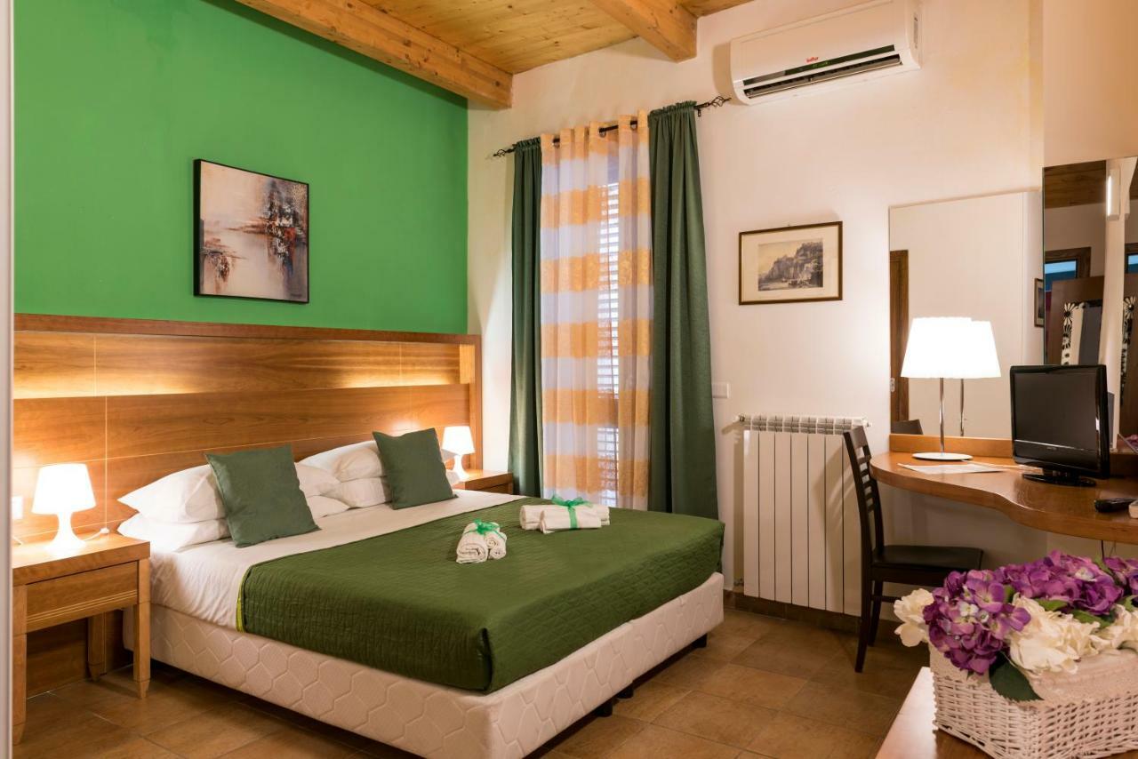 Murat Guesthouse Pizzo  Buitenkant foto